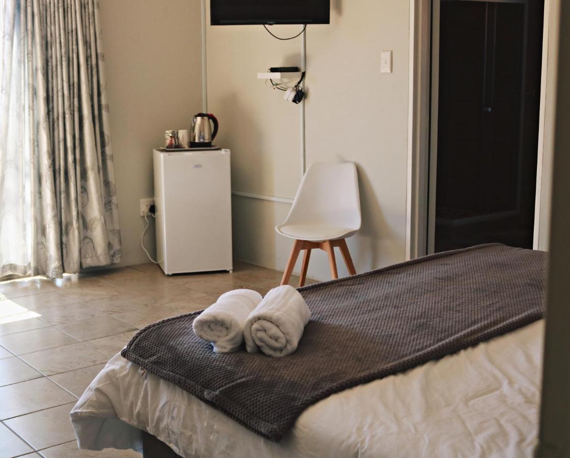 My Guesthouse Kimberley Bagian luar foto