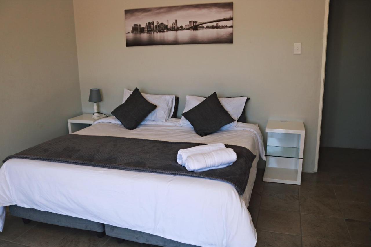 My Guesthouse Kimberley Bagian luar foto