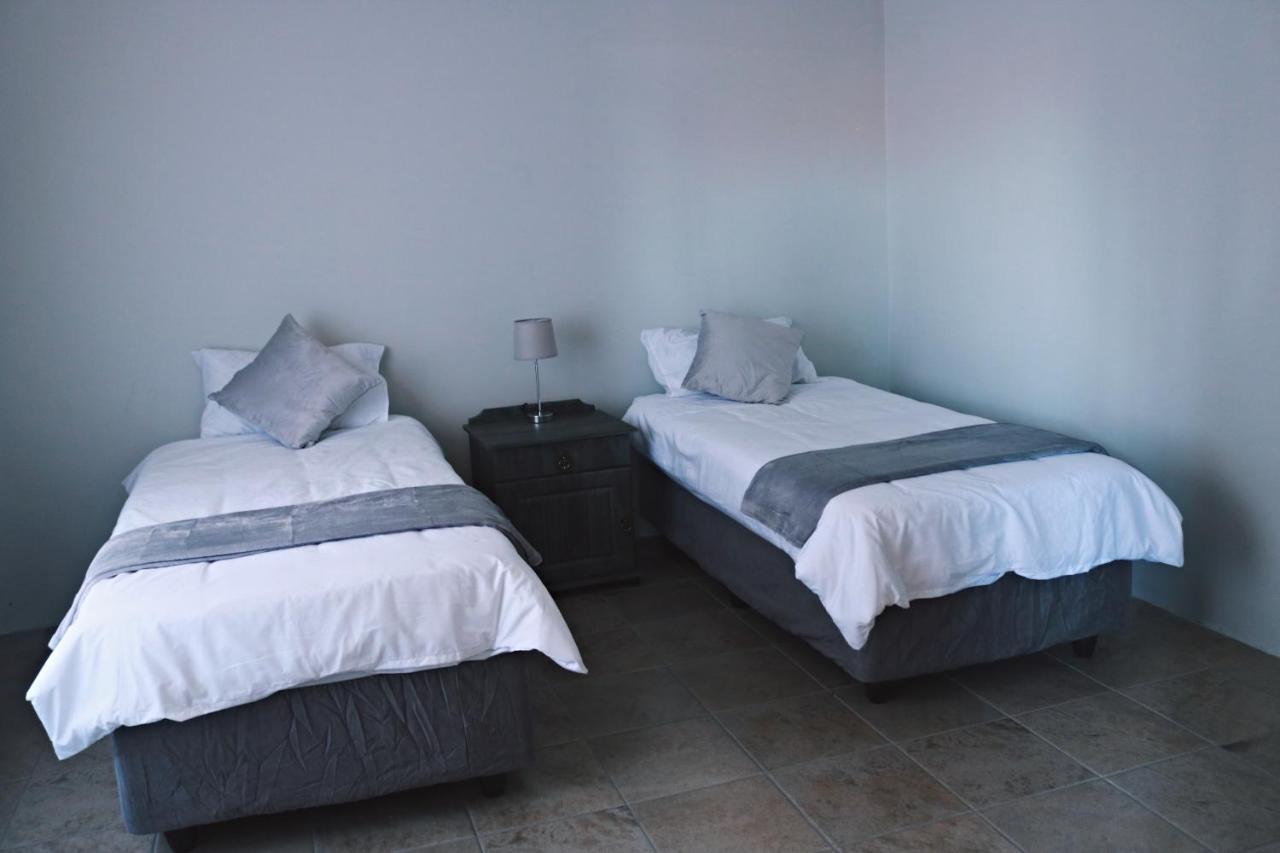 My Guesthouse Kimberley Bagian luar foto