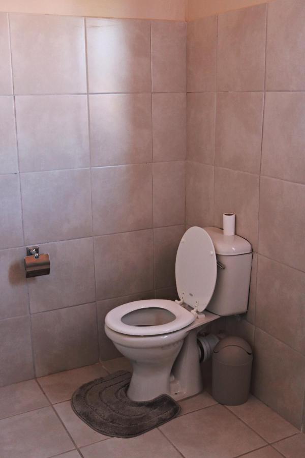 My Guesthouse Kimberley Bagian luar foto